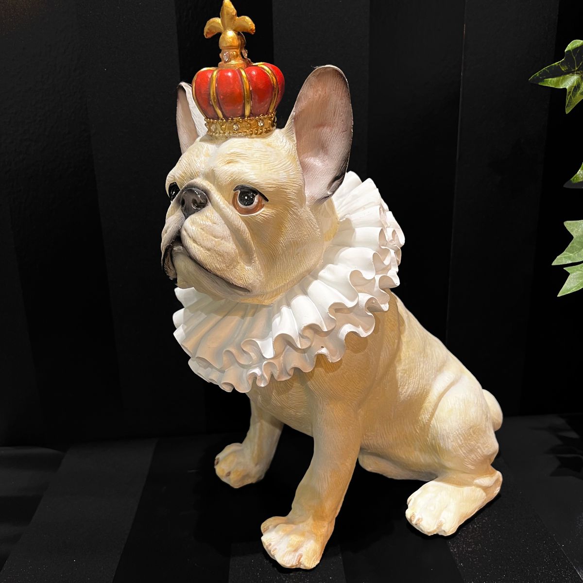 King Dog hvit med krone