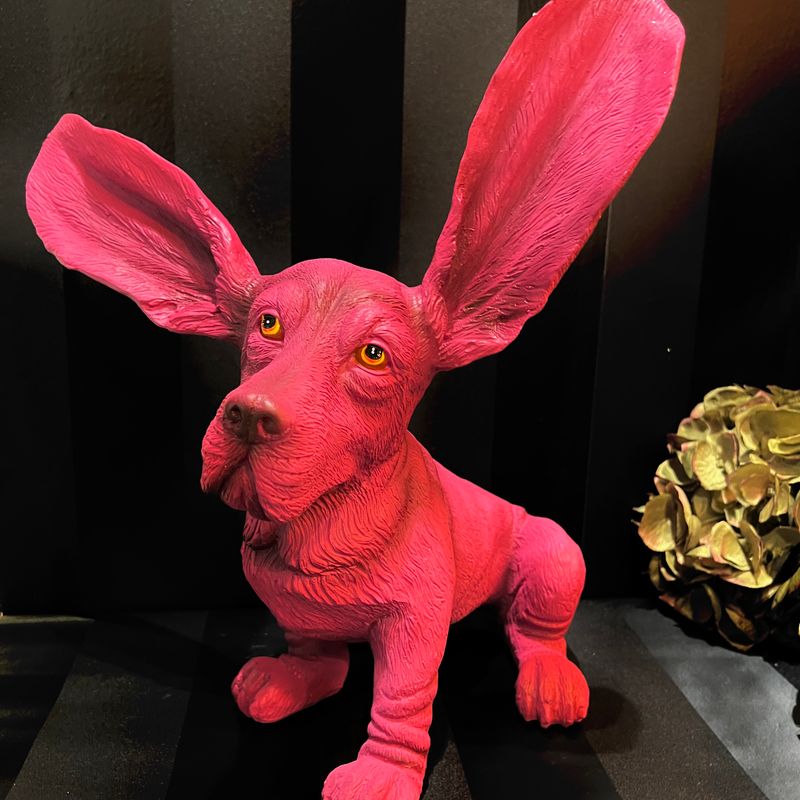 Pink Basset Hund figur